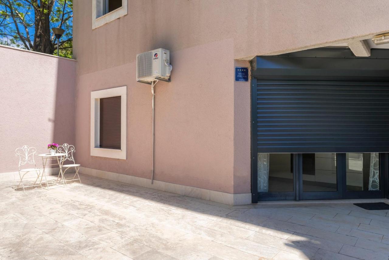 Apartment Amadeo Split Exterior foto
